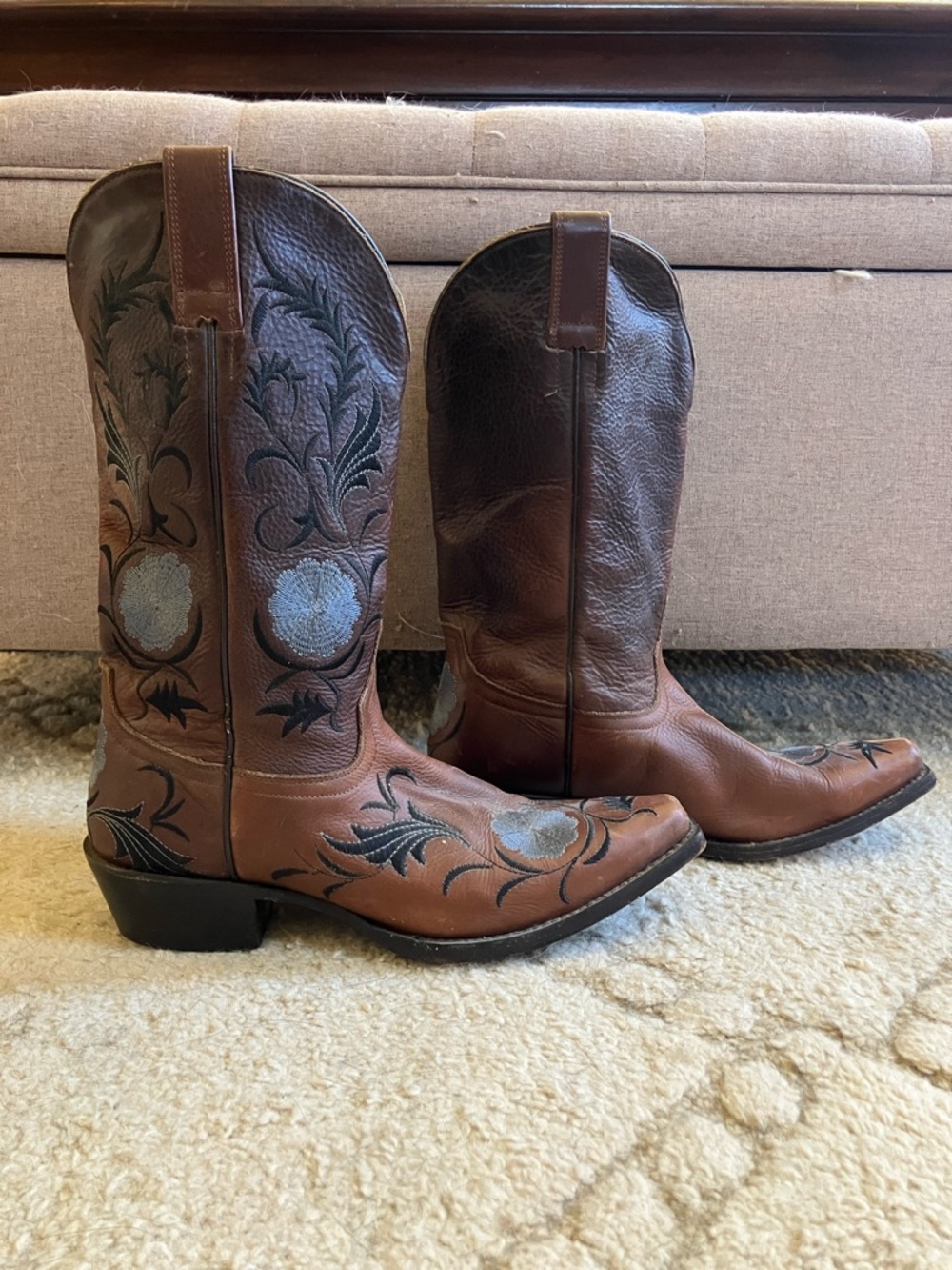 Brown Embroidered Western Cowboy Boots